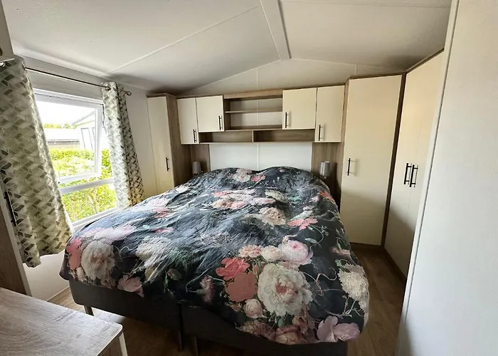 Callassande 53 - Eezz 샬레 칼란트소그